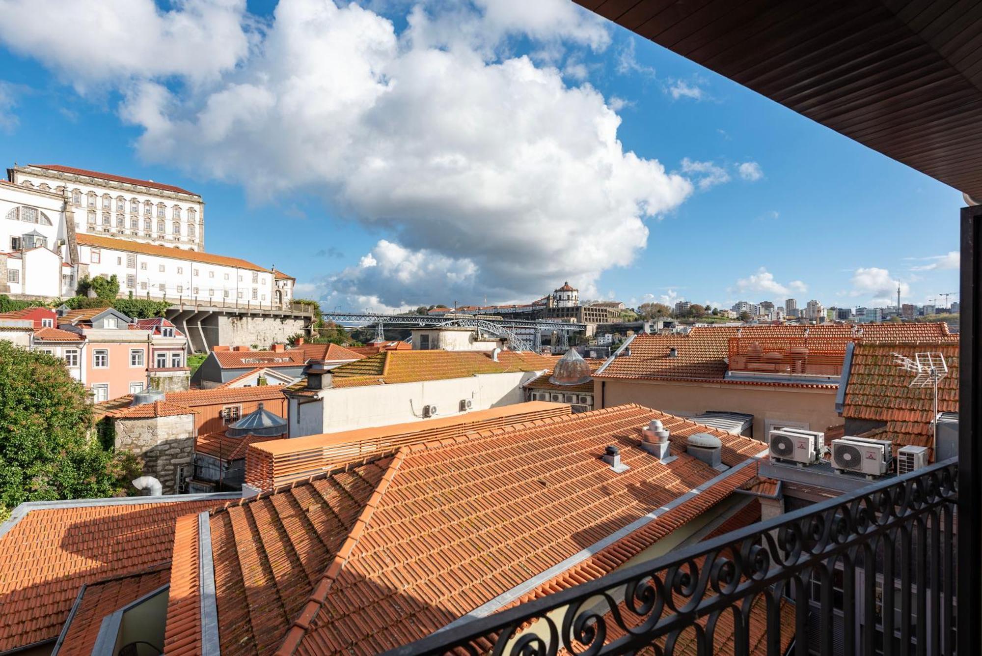Appartement Mouzinho 32 *