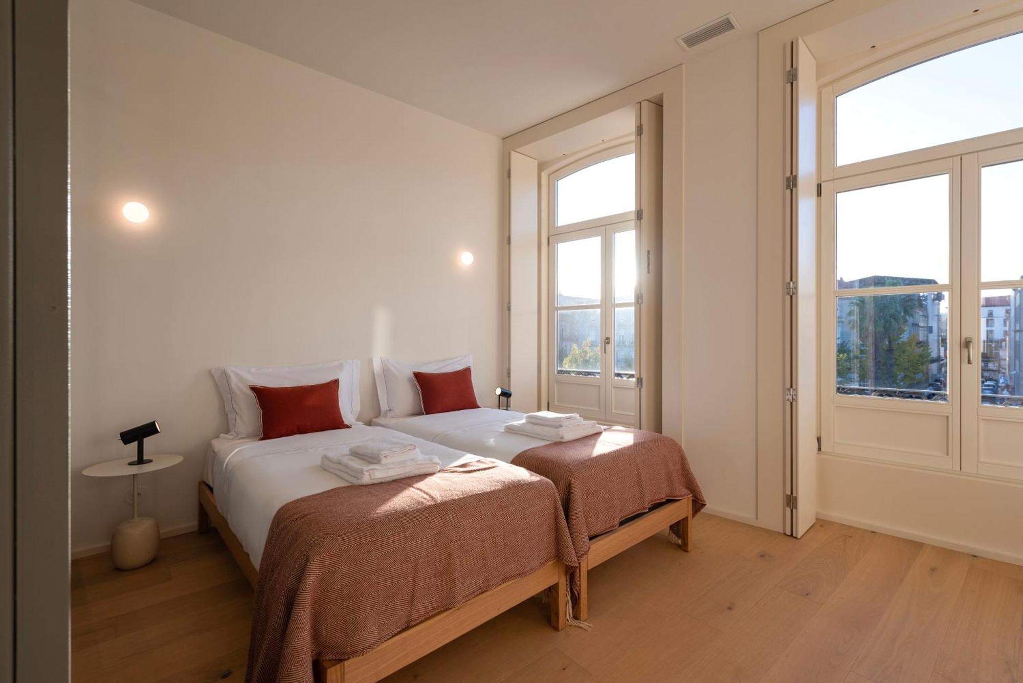 Appartement Mouzinho 32 *